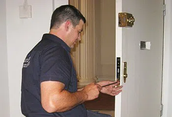 Logan Locksmith Shop Portland, OR 503-404-4031 - Expert-20Locksmith